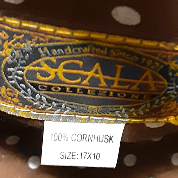 Scala Handcrafted Straw Tote - Picture 9 of 9